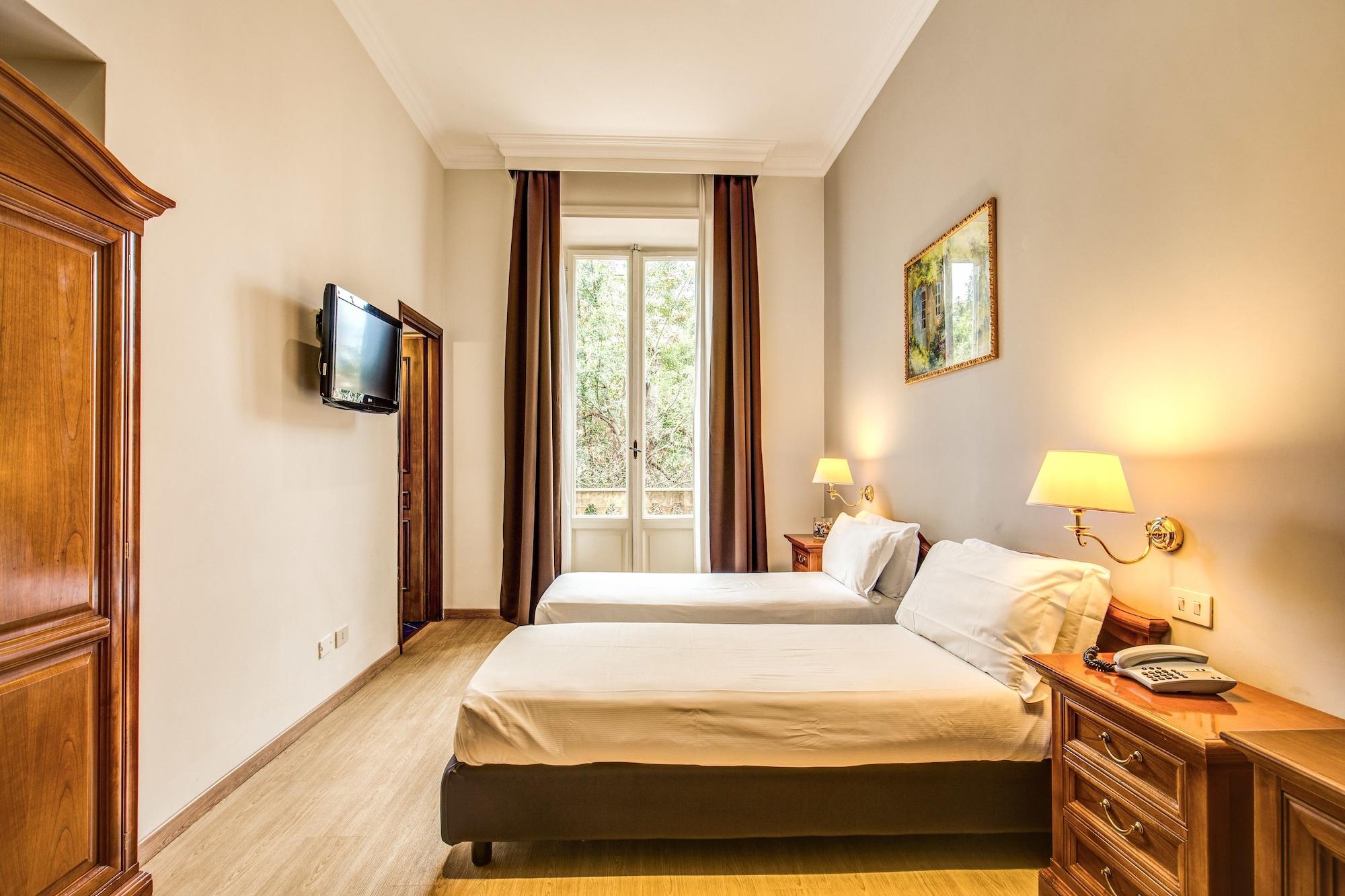 Garden Hotel